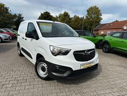 Weiß Gebraucht 2022 Opel Combo Edition Van / Kleinbus | 15.750 € (Fairer Preis)