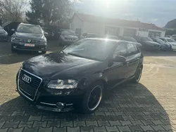 Schwarz Gebraucht 2012 Audi A3 Sportback Attraction Limousine | 6.990 € (Guter Preis)