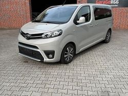 Grau Gebraucht 2017 Toyota Proace Verso Van / Kleinbus | 23.599 € (Fairer Preis)
