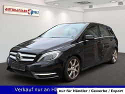 Schwarz Gebraucht 2012 Mercedes B180 Van / Kleinbus | 3.199 € (Superpreis)