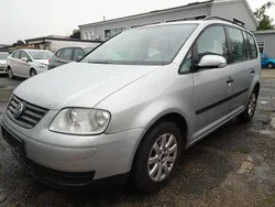 Silber Gebraucht 2003 VW Touran Basis Van / Kleinbus | 1.990 € (Fairer Preis)