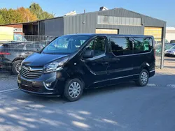Schwarz Gebraucht 2017 Opel Vivaro Van | 10.900 € (Etwas zu teuer)