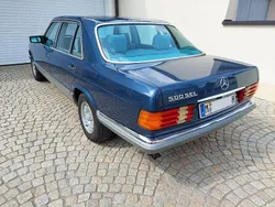 Blau Gebraucht 1983 Mercedes 500 Limousine | 17.500 €