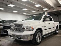Weiß Gebraucht 2017 Dodge Ram Abholung | 38.990 € (Teuer)