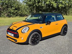 Orange Gebraucht 2016 Mini Cooper S Kleinwagen | 18.500 € (Etwas zu teuer)