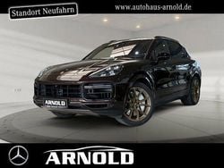 Rot mahagoni metallic Gebraucht 2018 Porsche Cayenne Turbo SUV | 67.950 € (Superpreis)