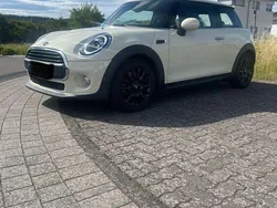 Weiß Gebraucht 2018 Mini ONE Pepper Kleinwagen | 15.900 € (Fairer Preis)