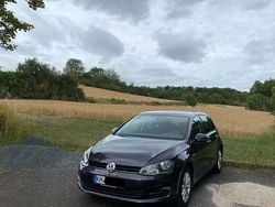 Grau Gebraucht 2015 VW Golf VII LOUNGE Limousine | 9.500 € (Guter Preis)