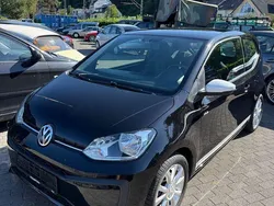 Schwarz Gebraucht 2016 VW up! CLUB Kleinwagen | 6.490 € (Fairer Preis)