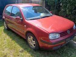 Braun Gebraucht 2000 VW Golf IV Kleinwagen | 350 € (Fairer Preis)
