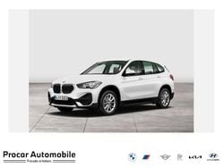 Weiß Gebraucht 2022 BMW X1 Advantage SUV | 20.890 € (Guter Preis)