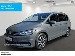 Grau Gebraucht 2022 VW Touran Comfortline Van / Kleinbus | 27.290 € (Fairer Preis)
