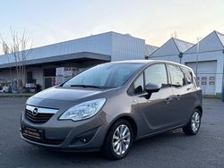 Grau Gebraucht 2012 Opel Meriva Sport Van / Kleinbus | 5.999 € (Fairer Preis)