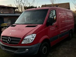 Rot Gebraucht 2010 Mercedes Sprinter Van | 4.800 €