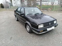 Schwarz Gebraucht 1991 VW Jetta Limousine | 2.500 €