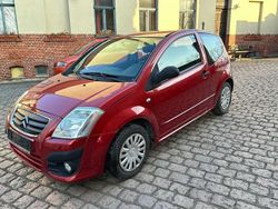 Farbe luziferrot/metallic Gebraucht 2008 Citroën C2 Tonic Kleinwagen | 2.999 € (Teuer)