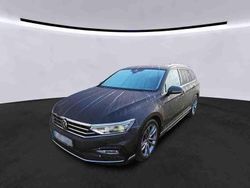 Grau Gebraucht 2022 VW Passat R-line Kombi | 21.990 € (Teuer)