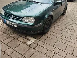 Grün Gebraucht 1998 VW Golf IV Basis Limousine | 800 € (Guter Preis)