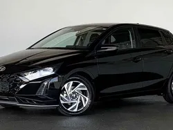 Schwarz Neu 2024 Hyundai i20 Kleinwagen | 20.470 € (Superpreis)