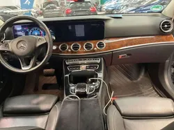 Grau Gebraucht 2017 Mercedes E200 Avantgarde Limousine | 24.444 € (Fairer Preis)