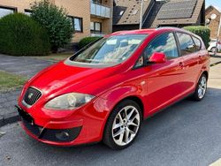 Rot Gebraucht 2009 Seat Altea XL Sport Van / Kleinbus | 3.999 € (Fairer Preis)