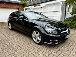 Schwarz Gebraucht 2012 Mercedes CLS500 Shooting Brake Kombi | 21.499 €