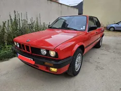 Rot Gebraucht 1990 BMW 316 Limousine | 12.990 €