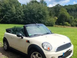 Weiß Gebraucht 2013 Mini One Cabriolet Pepper Cabrio | 6.200 € (Superpreis)