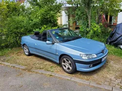 Grau Gebraucht 2000 Peugeot 306 Cabriolet Cabrio | 3.450 € (Etwas zu teuer)