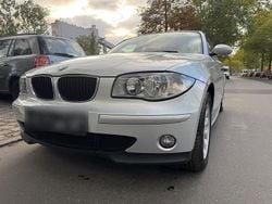 Silber Gebraucht 2005 BMW 116 Kleinwagen | 2.490 € (Fairer Preis)