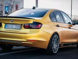 Weiß Gebraucht 2015 BMW 320 Limousine | 11.900 € (Etwas zu teuer)