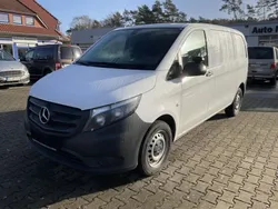 Arktikweiß Gebraucht 2020 Mercedes Vito Van / Kleinbus | 24.990 € (Fairer Preis)
