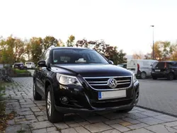 Schwarz Gebraucht 2010 VW Tiguan SUV | 7.500 € (Superpreis)