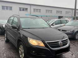 Schwarz Gebraucht 2009 VW Tiguan SUV | 4.900 € (Guter Preis)