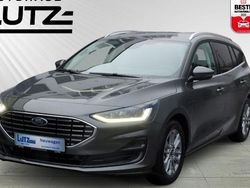 Grau Neu 2025 Ford Focus Titanium Kombi | 33.590 € (Fairer Preis)
