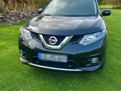 Schwarz metallic Gebraucht 2017 Nissan X-Trail SUV | 18.000 € (Fairer Preis)