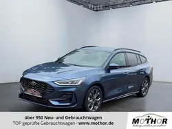 Chromablau Neu 2025 Ford Focus Limousine | 34.990 € (Teuer)