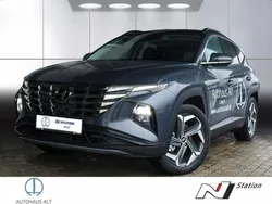 Grau Gebraucht 2023 Hyundai Tucson Trend SUV | 35.890 € (Etwas zu teuer)