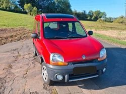 Rot Gebraucht 2002 Renault Kangoo SUV | 4.900 €