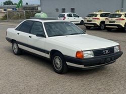 Weiß Gebraucht 1988 Audi 100 Limousine | 2.950 €