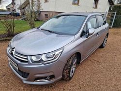 Grau Gebraucht 2017 Citroën C4 Shine Limousine | 9.990 € (Etwas zu teuer)