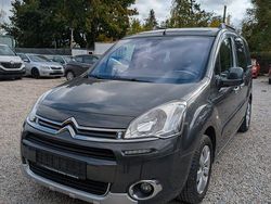Grau Gebraucht 2014 Citroën Berlingo Van / Kleinbus | 9.790 € (Fairer Preis)