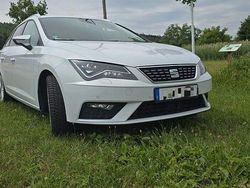 Weiß Gebraucht 2020 Seat Leon XCELLENCE Limousine | 18.700 € (Fairer Preis)