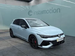 Blau Gebraucht 2025 VW Golf VIII GTI Limousine | 49.690 €