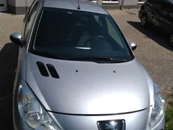 Silber Gebraucht 2010 Peugeot 206+ Kleinwagen | 1.900 € (Guter Preis)