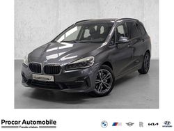Grau Gebraucht 2021 BMW 220 Sport Line Van / Kleinbus | 24.590 € (Fairer Preis)