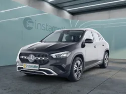 Schwarz Gebraucht 2024 Mercedes GLA200 Advanced Plus SUV | 41.200 € (Guter Preis)