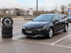Schwarz Gebraucht 2022 Toyota Corolla Edition Kombi | 25.499 € (Fairer Preis)
