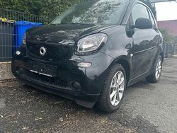 Schwarz Gebraucht 2018 Smart ForTwo Electric Drive Kleinwagen | 8.500 €