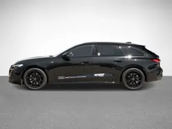 Mythosschwarz metallic Gebraucht 2024 Audi A5 Ambiente Coupé | 56.990 € (Fairer Preis)